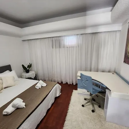 Apartment Luxurious 1-bedroom